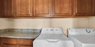Gorgeous townhome near NAU Gallery 30