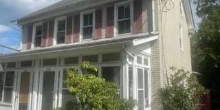 230 W ASHLAND Street Gallery 1