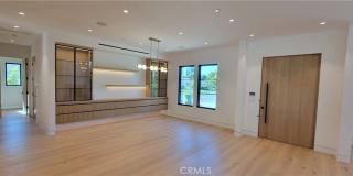 16354 Moorpark Gallery 7