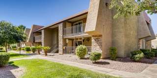 *** MOVE IN SPECIAL! HALF OFF FIRST MONTH'S RENT! *** Very SPACIOUS 2nd Story 2 Bedroom Condo near the Strip! Gallery 1