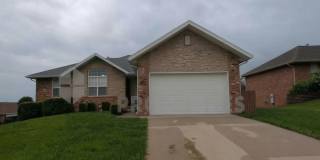 Charming 4-Bedroom, 2-Story Home with Finished Walkout Basement – Ozark, MO Gallery 1