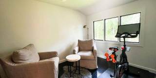 1045 Wagon Wheel Lane Gallery 23