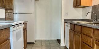 2315 W Butler Drive Gallery 4