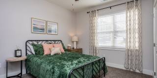 Farragut Junction Apartments Gallery 17