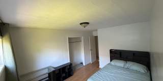 Charming 3BR Duplex in Syracuse Gallery 7