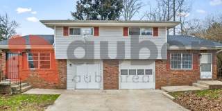 Pet-Friendly Duplex in East Ridge with Fenced Yard & Bonus Room! Gallery 1