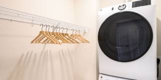 Azure National Landing - Apartments & Townhomes Gallery 26