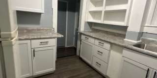 3 bedroom 2 bathroom house Gallery 1