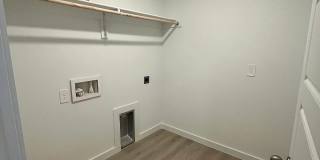 7452 8th Street Gallery 8