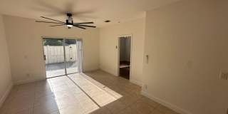 RENOVATED 2 BED / 2 BATH – AVAILABLE NOW! Gallery 1