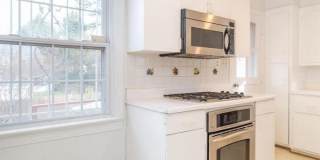 1667 PRIMROSE Road NW Gallery 9