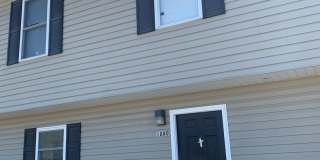 3 Bedroom 2.5 Half Bath Townhouse Gallery 1