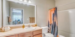 Vintage Retreat Apartments Gallery 7