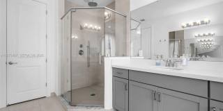 1052 SW 113th Way Gallery 28