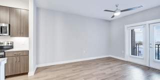 Brightleaf at Lakeline Gallery 8