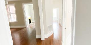 Fully Remodeled 2 bed 1 bath, just steps from Cherokee Gallery 3