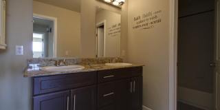 UT PRE LEASE: 2009 Remodeled 6 Bed / 3 Bath, Wood & Stained Concrete Floors, Custom High End Kitchen and Bathrooms, Just North of UT Gallery 24