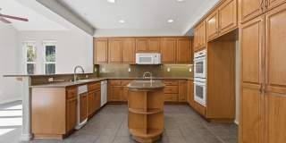 1775 Red Robin Place Gallery 3