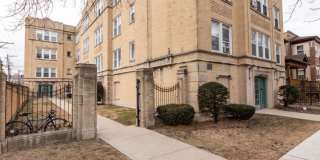 4414 North Whipple St. Gallery 3
