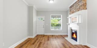 396 E Mithoff Street Gallery 8