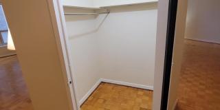 224-30 W RITTENHOUSE SQUARE Gallery 12