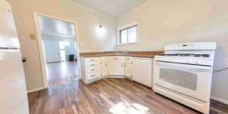 Available Aug 7th - Very nice single family home with refinished hardwood and a very large open living room. Gallery 3