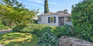 2 bedroom | 1 bathroom | Single family in East Sac Gallery 1