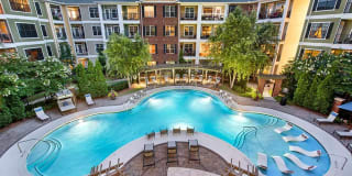 AMLI North Point Gallery 14