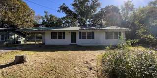 1130 Clay Street Gallery 1