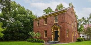 617 E 50th St 617 E 50th St Gallery 1