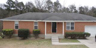 3881 Crest Drive Gallery 37