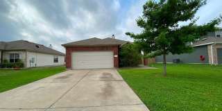 Embrace the opportunity to create your ideal living experience in this charming ranch-style home! Gallery 1