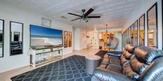 105 Allen 65 Avenue Gallery 11