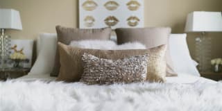 Wilshire Vermont Gallery 16