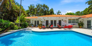 2301 N Greenway Drive Gallery 1
