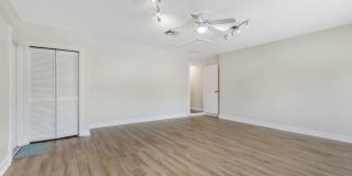 ** GOLDEN GATE CITY ** 3 BED + DEN / 2 BATH - FENCED YARD - NO HOA! - ANNUAL RENTAL Gallery 26