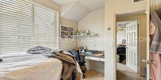 866 E 700 N Gallery 7