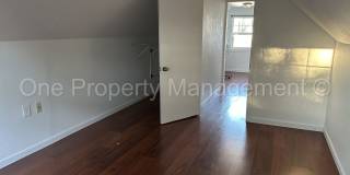 Renovated 3+ Bedroom Charmer Near Downtown Gallery 22