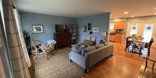 605 Seattle Drive Gallery 3