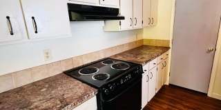 Fantastic location! Gallery 7