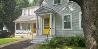 Short term- 3 Bedroom just two blocks from Main Street Gallery 1