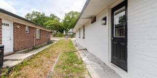 1134-1136 GILMORE Avenue Gallery 3