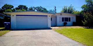 Central Davis home Gallery 1