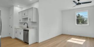 1309 N Bridge Street Gallery 33