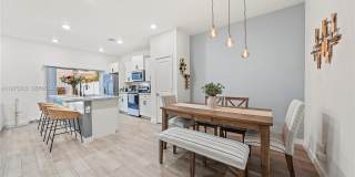 818 SE 17th St Gallery 1