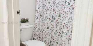 450 Commodore Dr Gallery 12