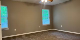 504 Hawthorne, Benton AR 72015 - Nice 4br 2ba with fenced back yard off Gattin Rd. Gallery 15