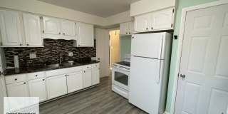 Charming & Beautifully Maintained 2-Bedroom Ranch Available Now! Gallery 11