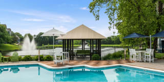 Lakeside Apartments Gallery 3