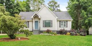 323 Chadford Road Gallery 1